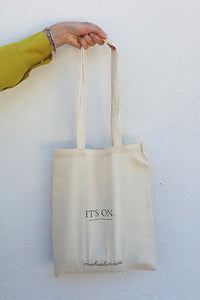 Tote bag with graphic